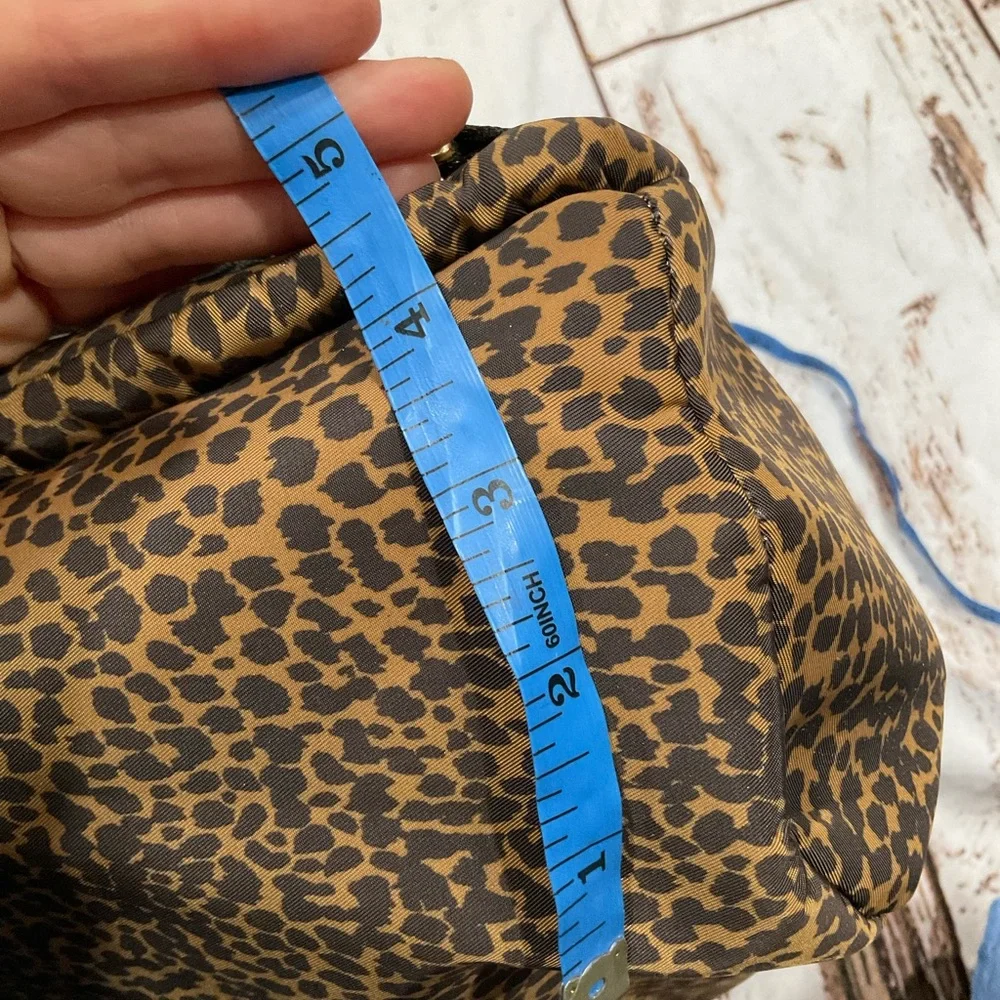 NWOT STELLA & DOT LADY BOSS TWO‎ IN ONE CHEETAH PRINT SHOULDER BAG BACKPACK